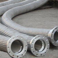 Heavy-duty-fuel-and-oil-hose-